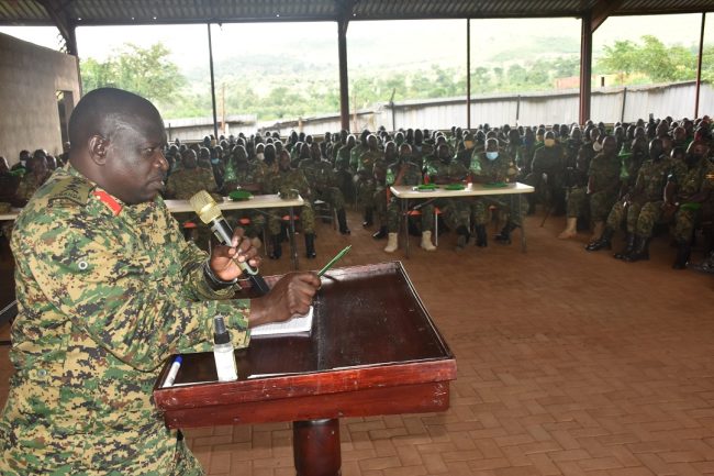 Gen Peter Elwelu addressing soldiers at the closure of ideology orientation course at PSO-TC Singo barracks