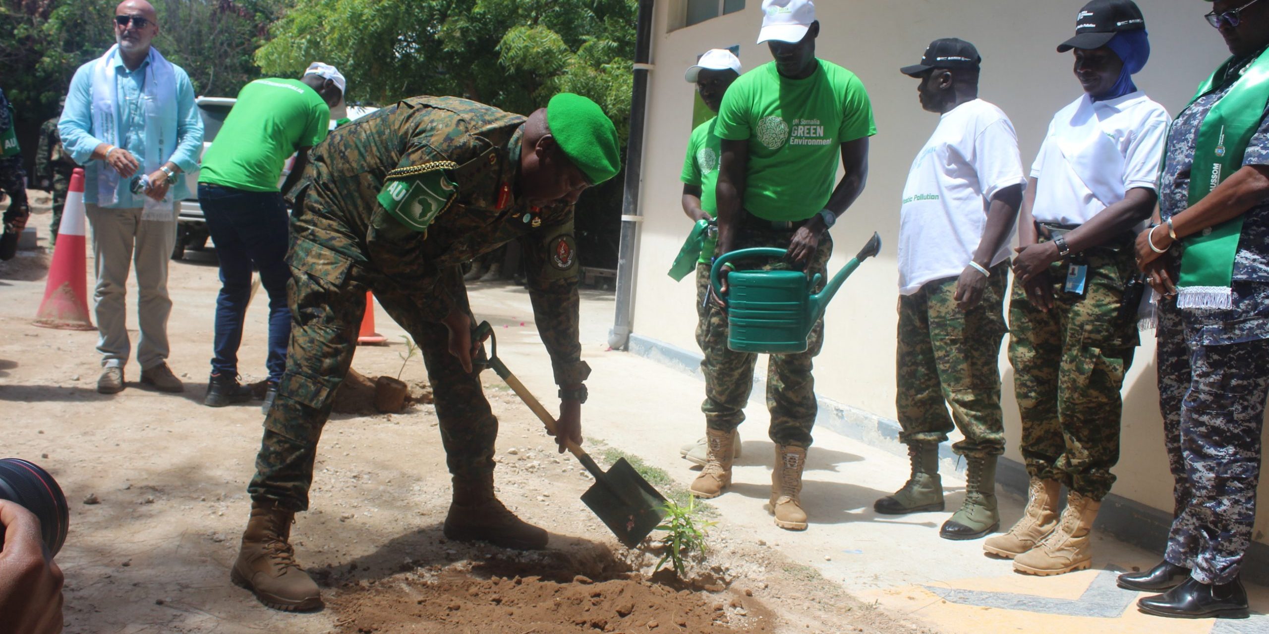 LT. GEN SAM KAVUMA, FORCE COMND PLANTING A TREE
