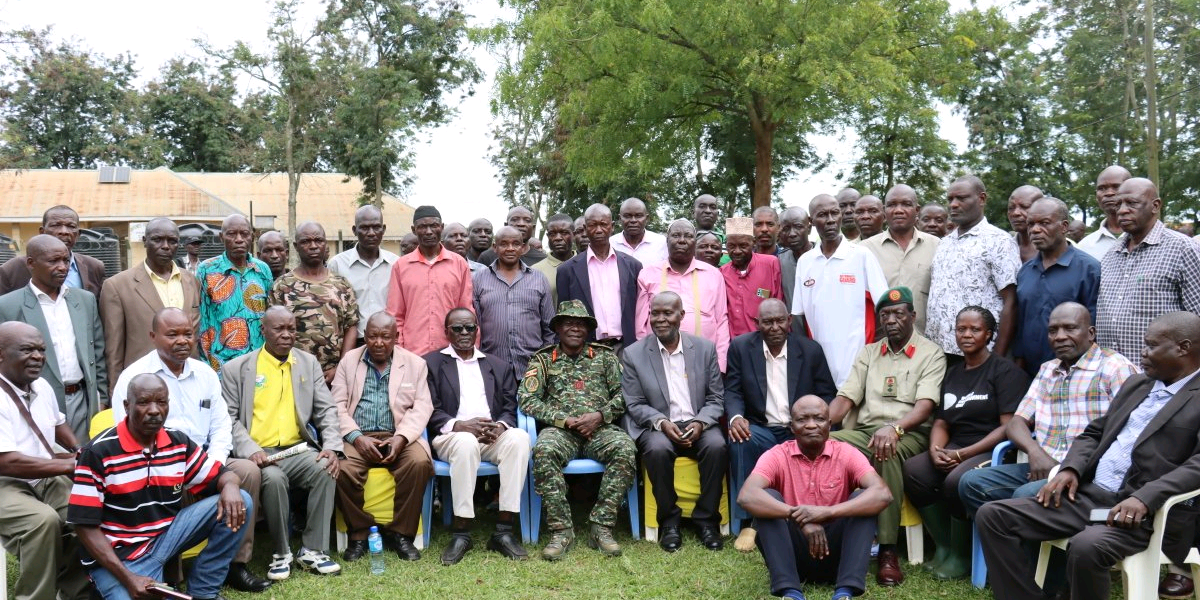 93725304c7b19d32a3d9020b11d3383d(1)