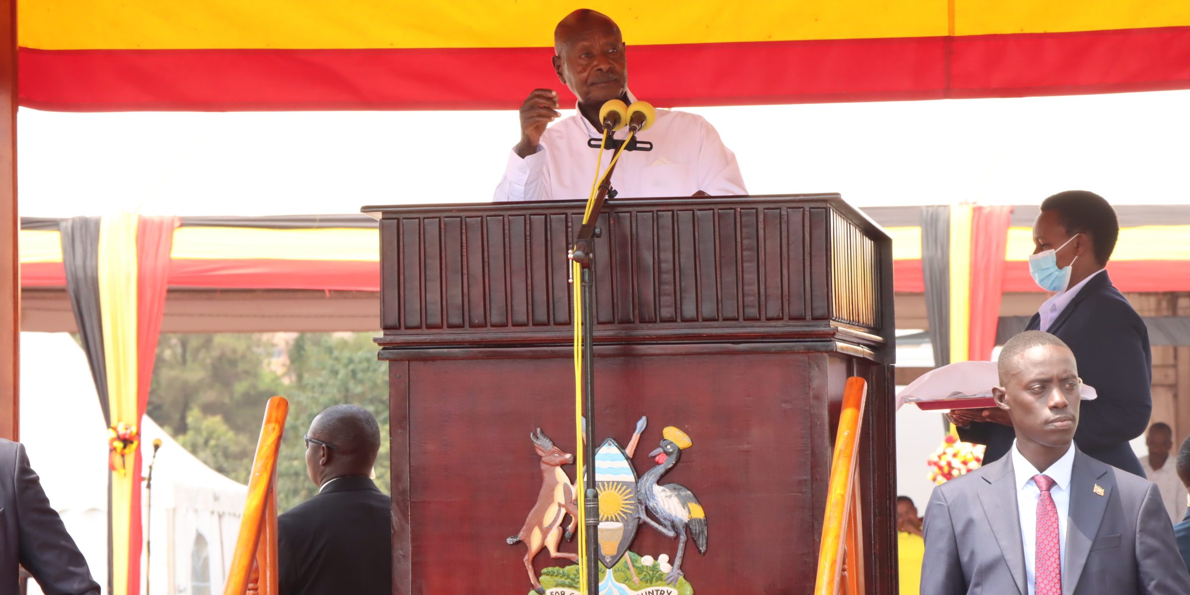 HE the president of Uganda and CIC addressing HE Maj Rtd Jessica Alupo, government officials, UPDF Generals, senior officers and Uganda citizens during the 40th NRM victory day anniversary at Kololo