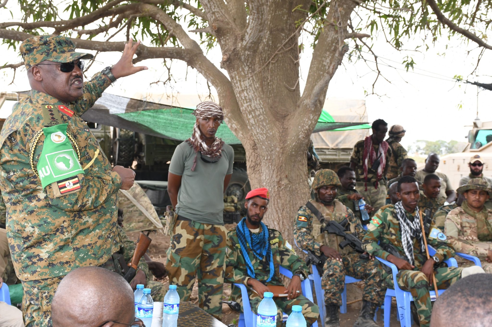Updf Commander AUSSOM Force Commander Commends Troops After Capture of Mubarak and ...