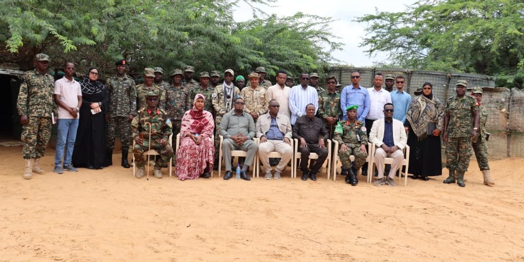 group photo with the minister.JPG