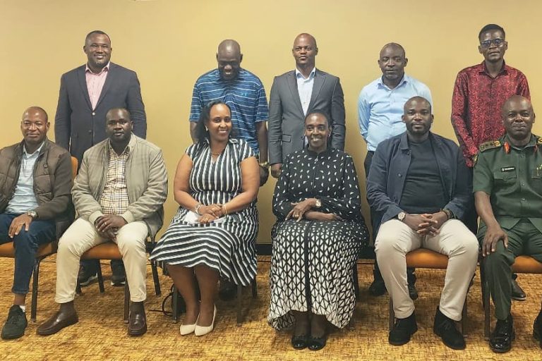 the group photo with Maj Gen Ssenwanga ne MP Rwakoojo